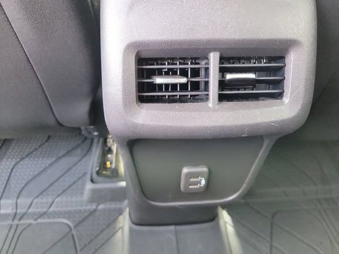 Certified 2023 Chevrolet Equinox LT AWD/4WD image 32