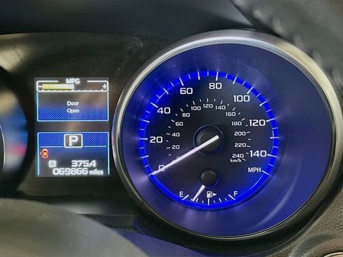 Used 2018 Subaru Outback 2.5i Limited image 14