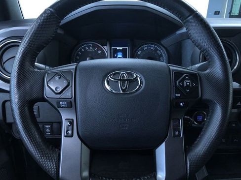Certified 2023 Toyota Tacoma TRD Sport image 19