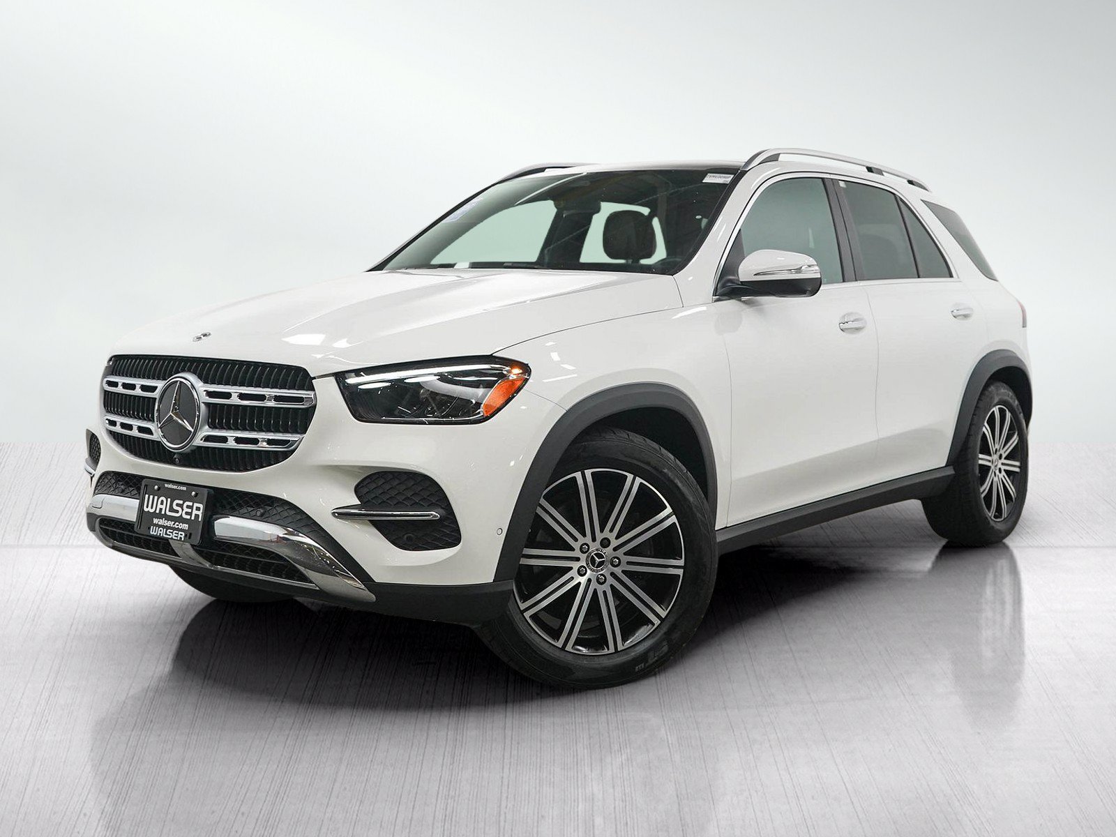 Used 2024 Mercedes-Benz GLE 350 4MATIC image 1