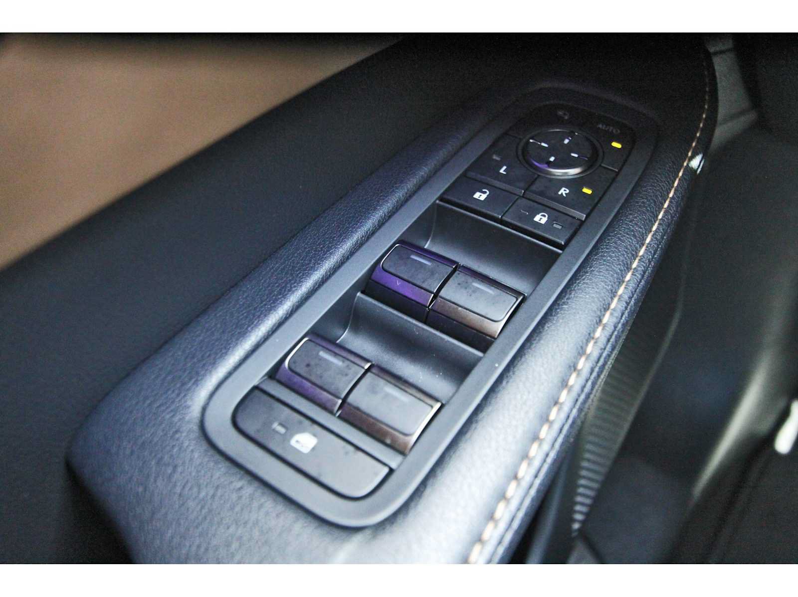 Used 2025 Lexus RX 350 Premium Plus FWD image 20