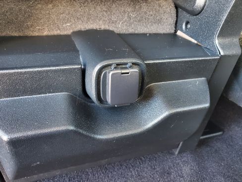 Used 2018 Ford F150 XLT w/ Equipment Group 302A Luxury RWD image 28