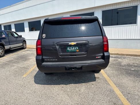 Used 2017 Chevrolet Suburban LT AWD/4WD image 4