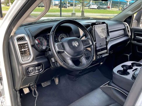 Used 2024 RAM 2500 Laramie image 16