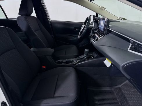 Certified 2025 Toyota Corolla LE FWD image 25
