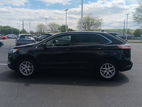 Used 2024 Ford Edge SEL w/ Convenience Package AWD/4WD image 9
