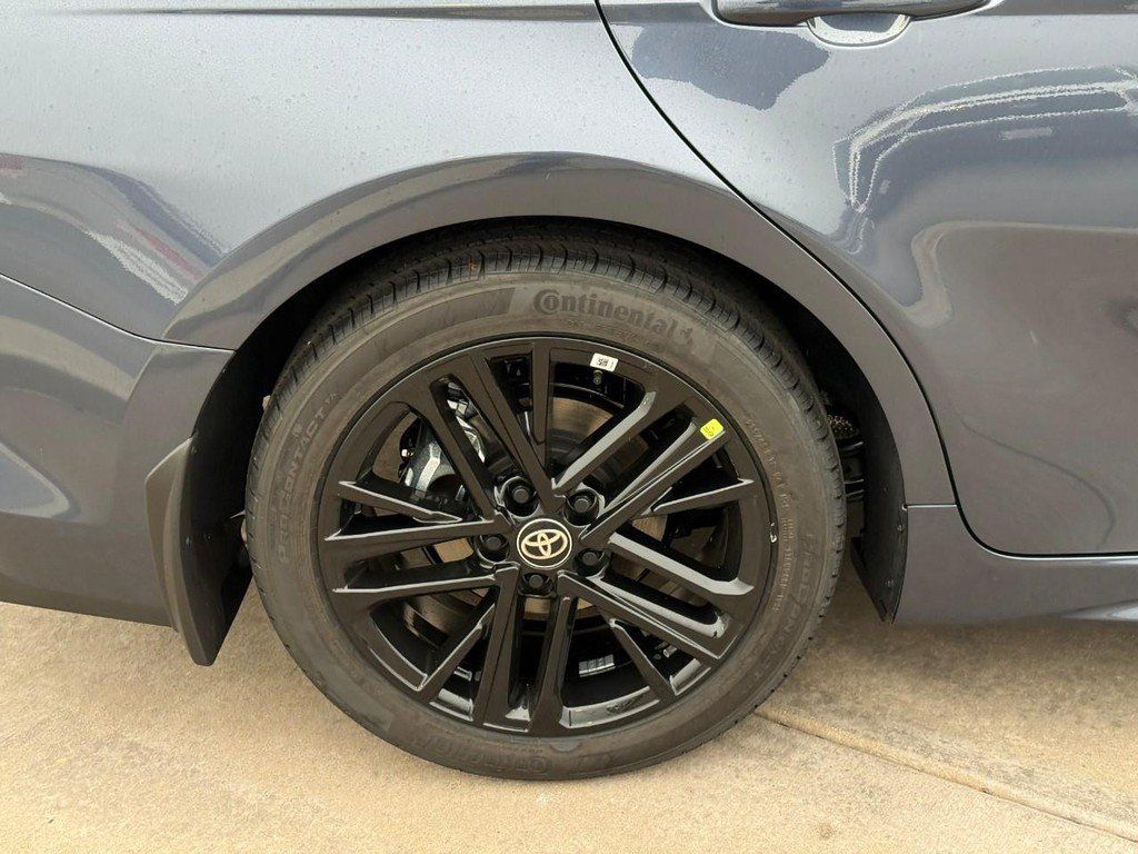 New 2026 Toyota Camry SE FWD image 6