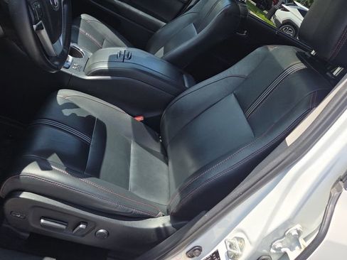 Used 2019 Toyota Highlander SE AWD/4WD image 17