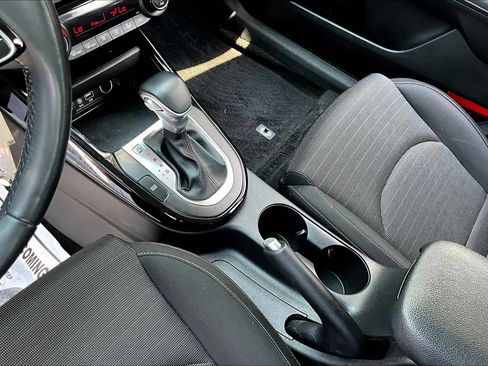Used 2019 Kia Forte S FWD image 14