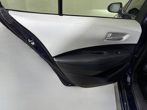 Used 2020 Toyota Corolla SE image 26