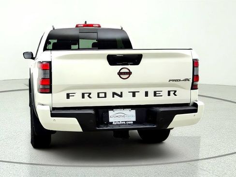 Used 2023 Nissan Frontier PRO-4X w/ Pro-4X Premium Package AWD/4WD image 6