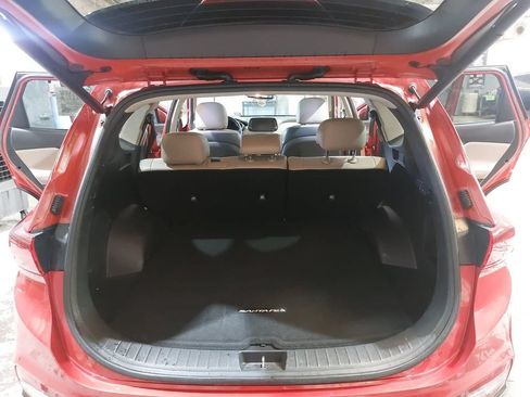 Used 2020 Hyundai Santa Fe Limited AWD/4WD image 12