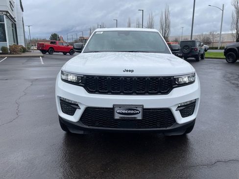 New 2025 Jeep Grand Cherokee Limited w/ Luxury Tech Group II image 9