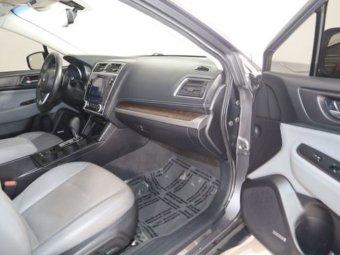 Used 2019 Subaru Outback 2.5i Limited AWD/4WD image 42