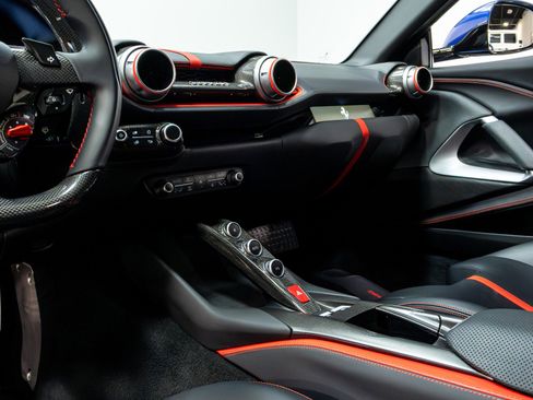 Used 2019 Ferrari 812 Superfast image 14