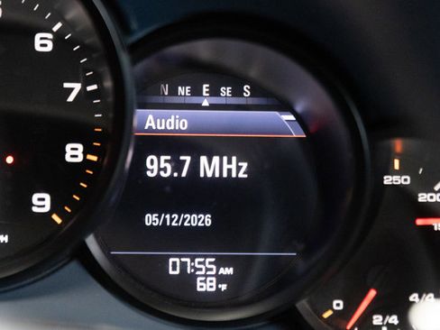 Used 2012 Porsche 911 Carrera RWD image 86