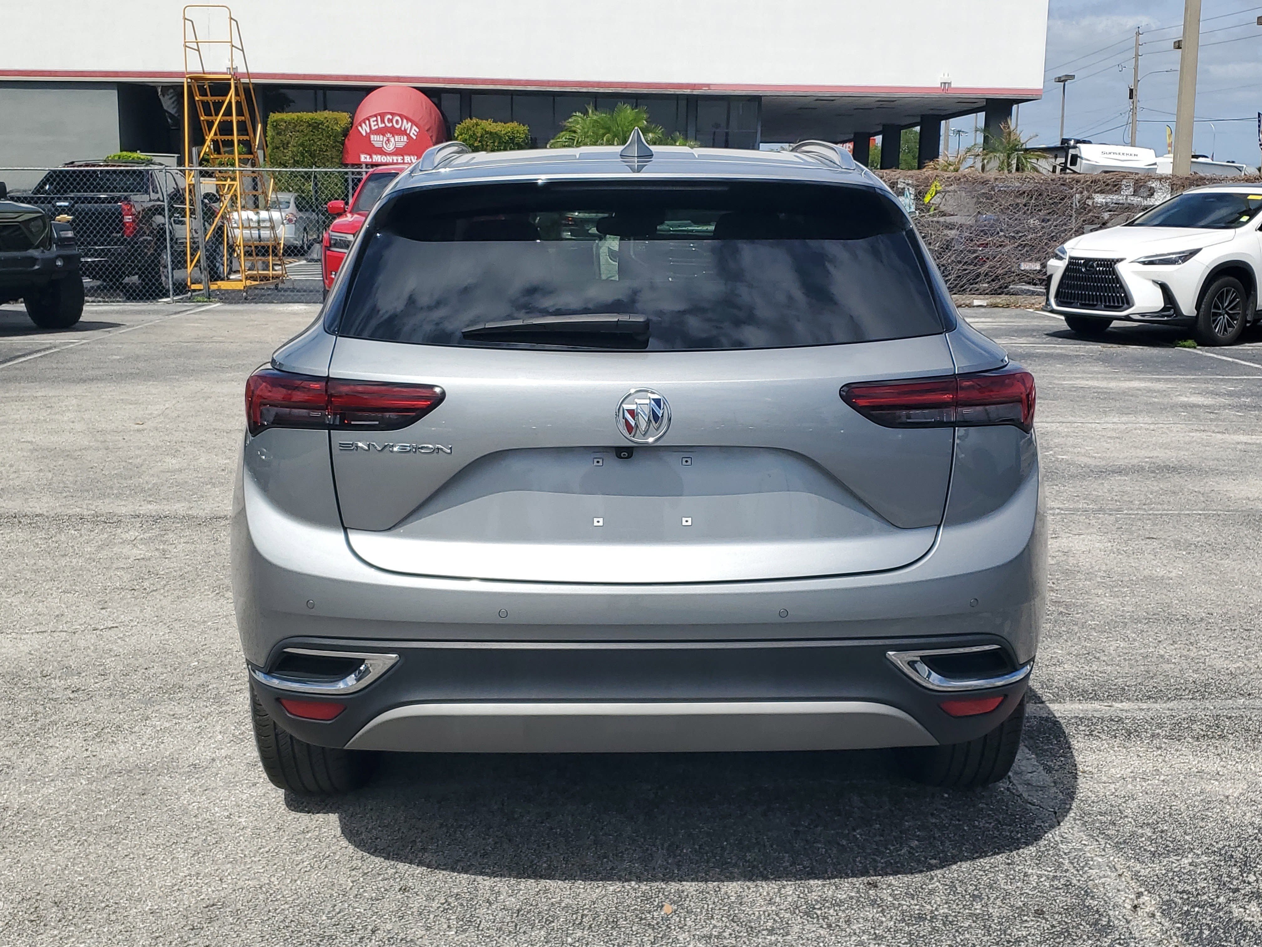 Used 2023 Buick Envision Essence FWD image 6