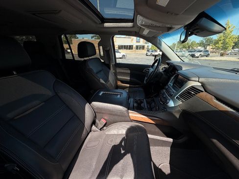 Used 2019 GMC Yukon Denali w/ Open Road Package AWD/4WD image 15