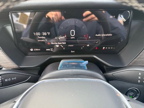 New 2026 GMC Acadia Denali w/ Super Cruise Package image 21