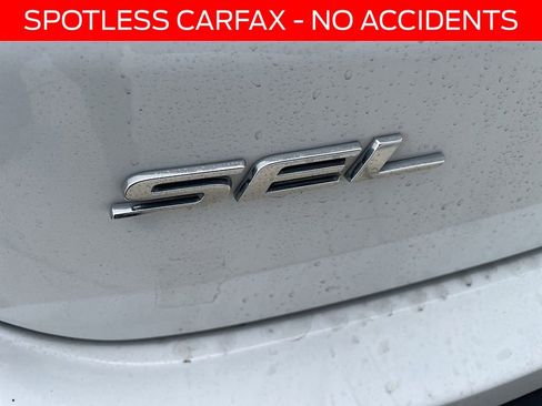 Used 2023 Ford Edge SEL w/ Convenience Package image 6