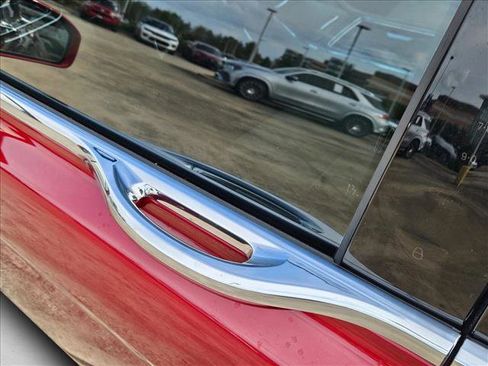 Used 2018 Lincoln Continental Select w/ Continental Climate Package image 11