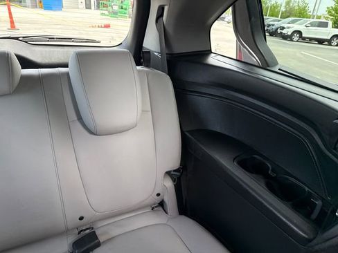 Used 2022 Honda Odyssey EX-L image 22