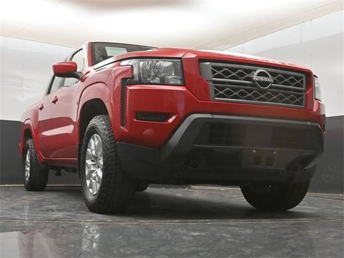 Used 2022 Nissan Frontier SV image 14