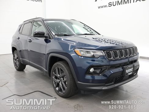New 2026 Jeep Compass Limited w/ Sun, Sound & Navigation Group AWD/4WD image 2