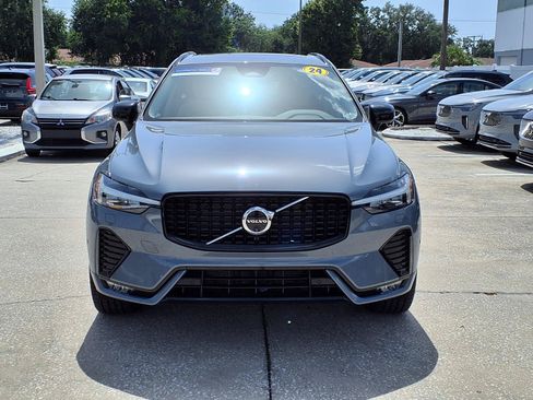 Certified 2024 Volvo XC60 B5 Plus w/ Protection Package Premier AWD/4WD image 2