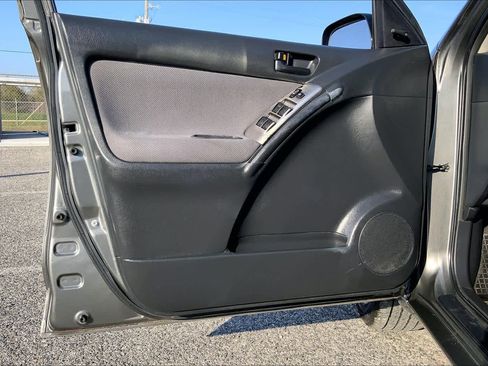 Used 2007 Toyota Matrix image 21