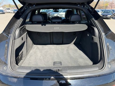 Used 2018 Audi Q3 2.0T Premium image 13