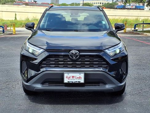 Used 2024 Toyota RAV4 XLE FWD image 2