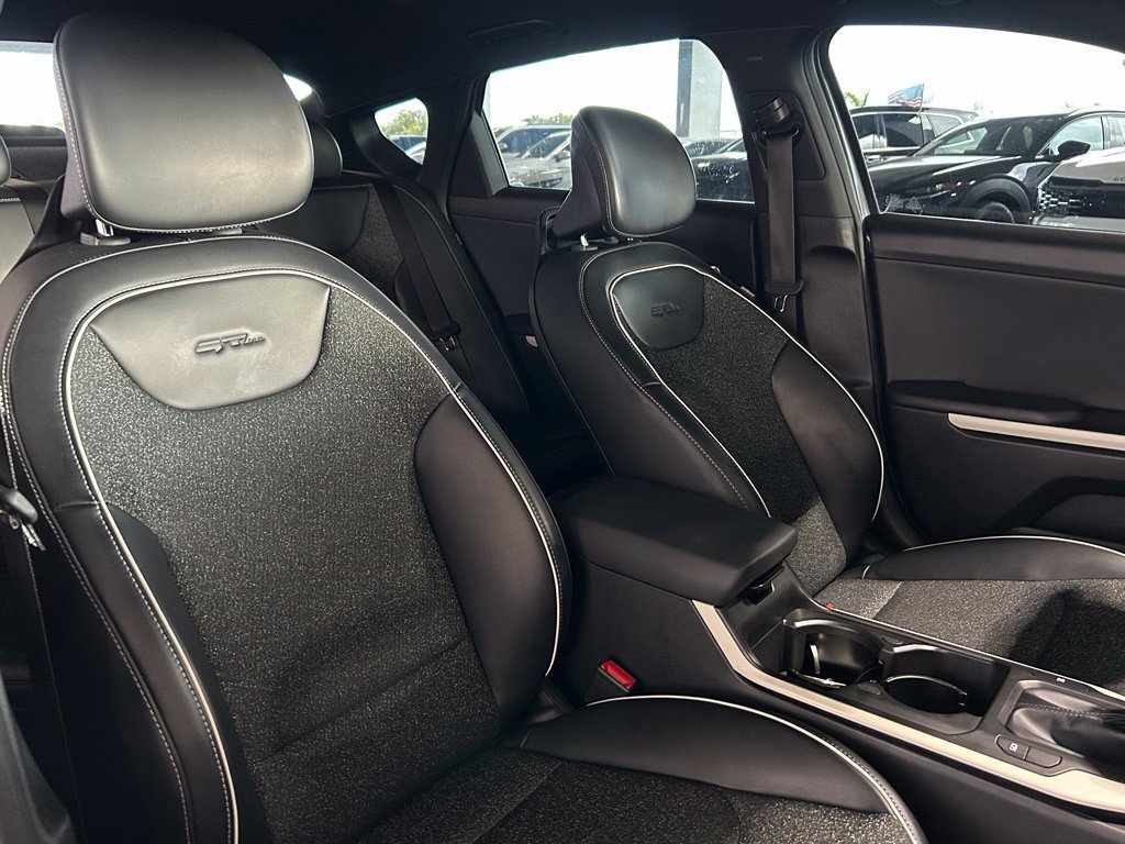 Used 2025 Kia K4 GT-Line w/ GT-Line Sunroof Package FWD image 45