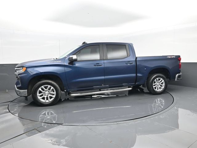 Used 2023 Chevrolet Silverado 1500 LT AWD/4WD image 5