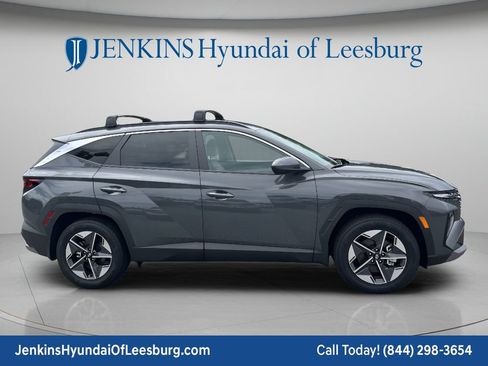New 2026 Hyundai Tucson SEL w/ Tow & Go Package FWD image 3