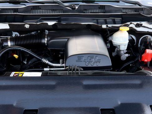 Used 2017 RAM 1500 Big Horn AWD/4WD image 19