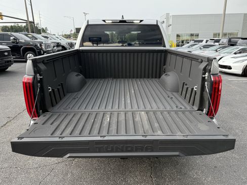 Used 2024 Toyota Tundra SR5 w/ SR5 Convenience Package AWD/4WD image 30