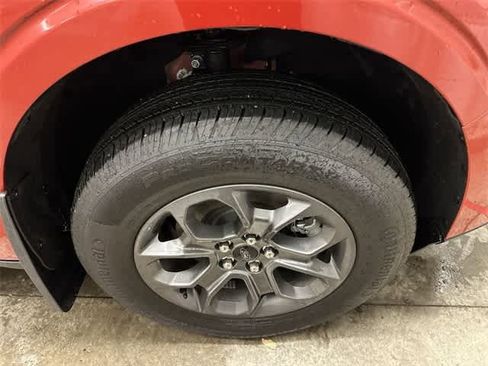 Used 2024 Ford Maverick XLT w/ Equipment Group 300A Standard image 5