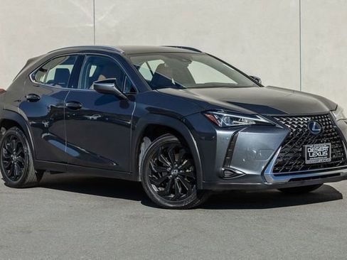 Used 2022 Lexus UX 200 image 15