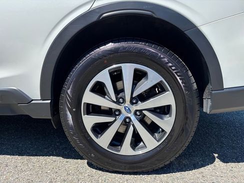 Used 2021 Subaru Outback Premium w/ Popular Package #1 AWD/4WD image 29