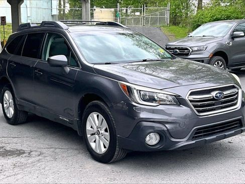 Used 2018 Subaru Outback 2.5i Premium AWD/4WD image 19