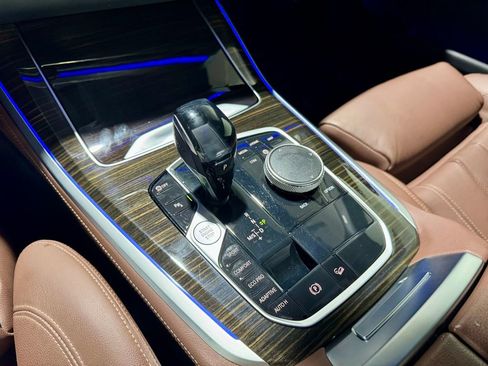 Used 2021 BMW X5 xDrive40i w/ Convenience Package image 23