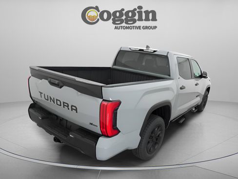 New 2026 Toyota Tundra SR5 AWD/4WD image 17