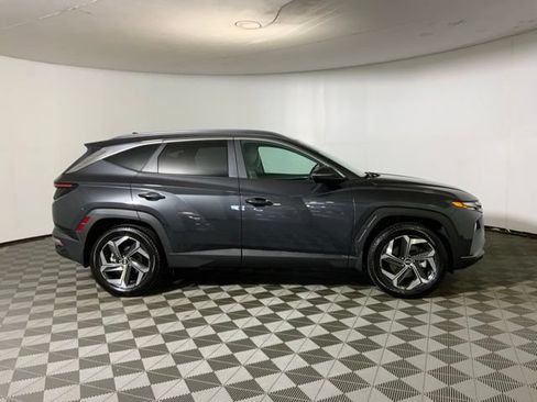 Used 2023 Hyundai Tucson SEL w/ Convenience Package AWD/4WD image 4