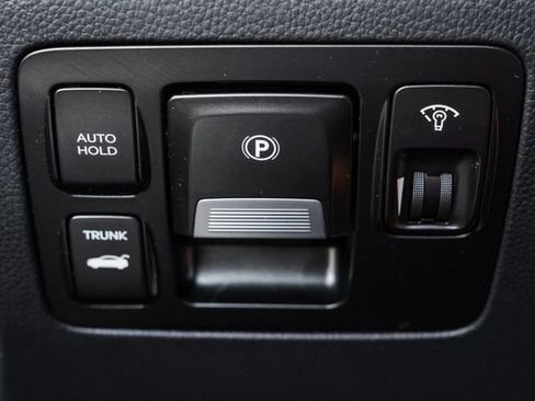 Used 2012 Hyundai Equus Signature RWD image 62