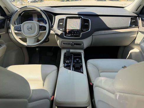 Used 2023 Volvo XC90 B6 Plus w/ Protection Package Premier AWD/4WD image 8