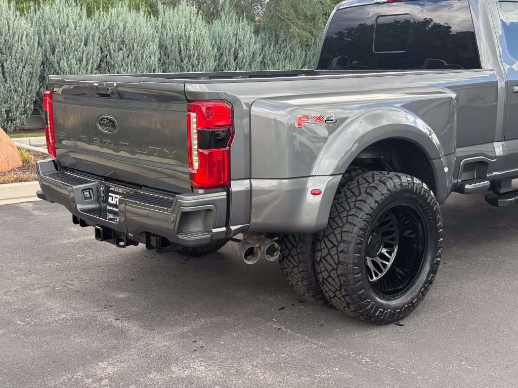Used 2026 Ford F350 Lariat AWD/4WD image 11