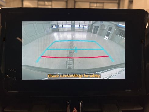 Used 2023 Toyota Corolla Cross L image 18