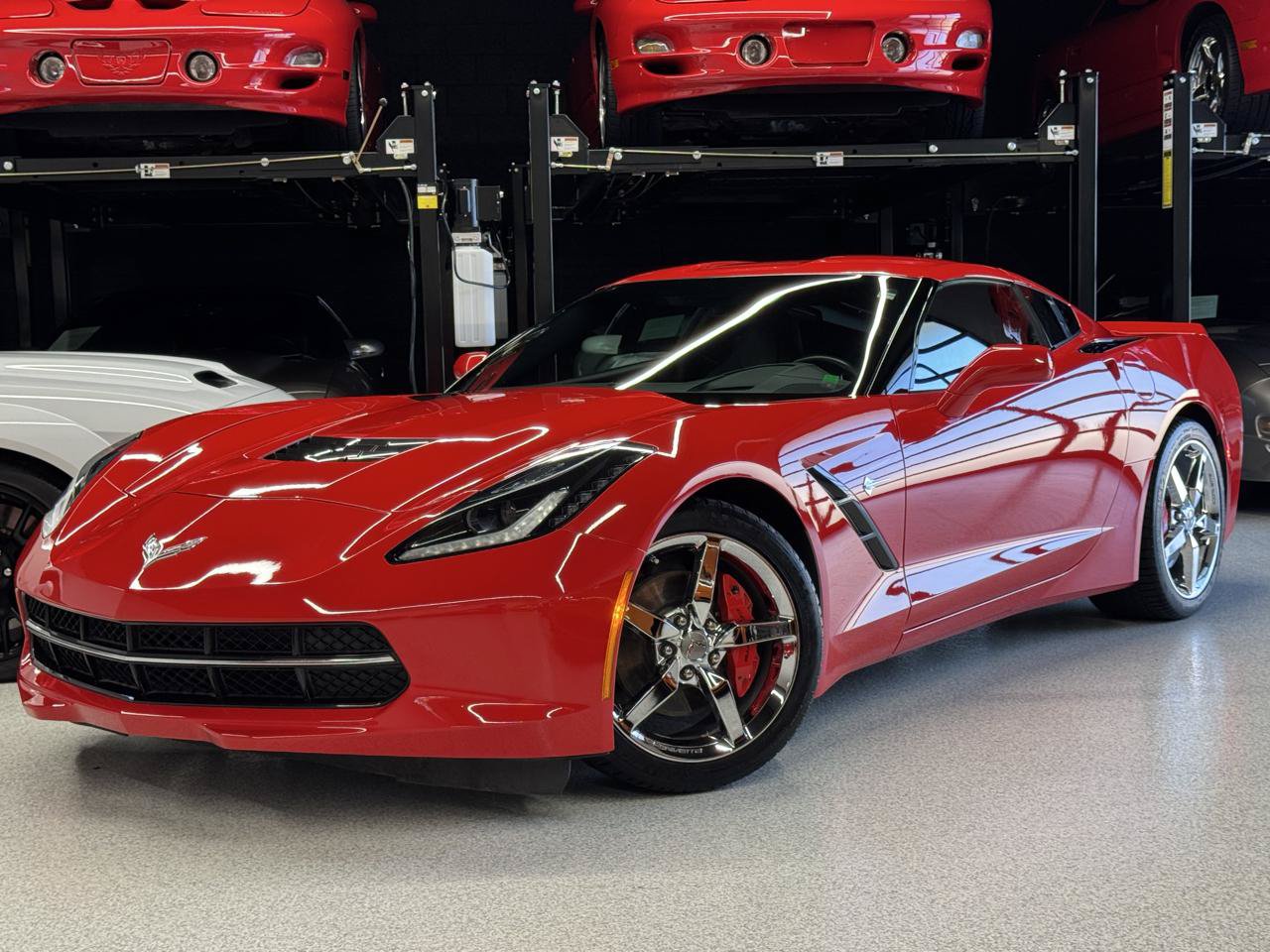 Used 2014 Chevrolet Corvette Stingray Coupe w/ 3LT Preferred Equipment Group RWD image 2