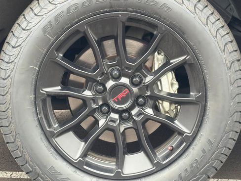 Used 2024 Toyota Sequoia Limited w/ TRD Off-Road Package AWD/4WD image 27